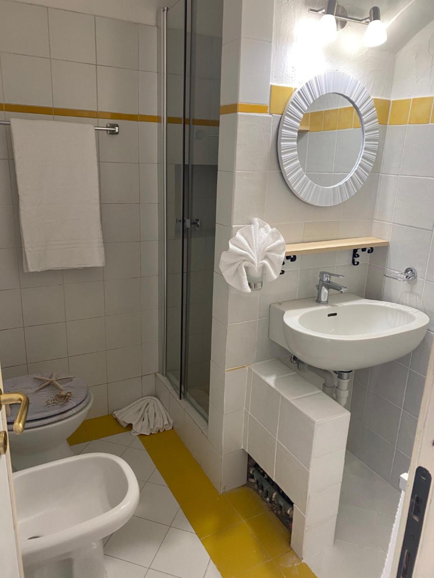 B&B Oltremare 카니지오네 외부 사진