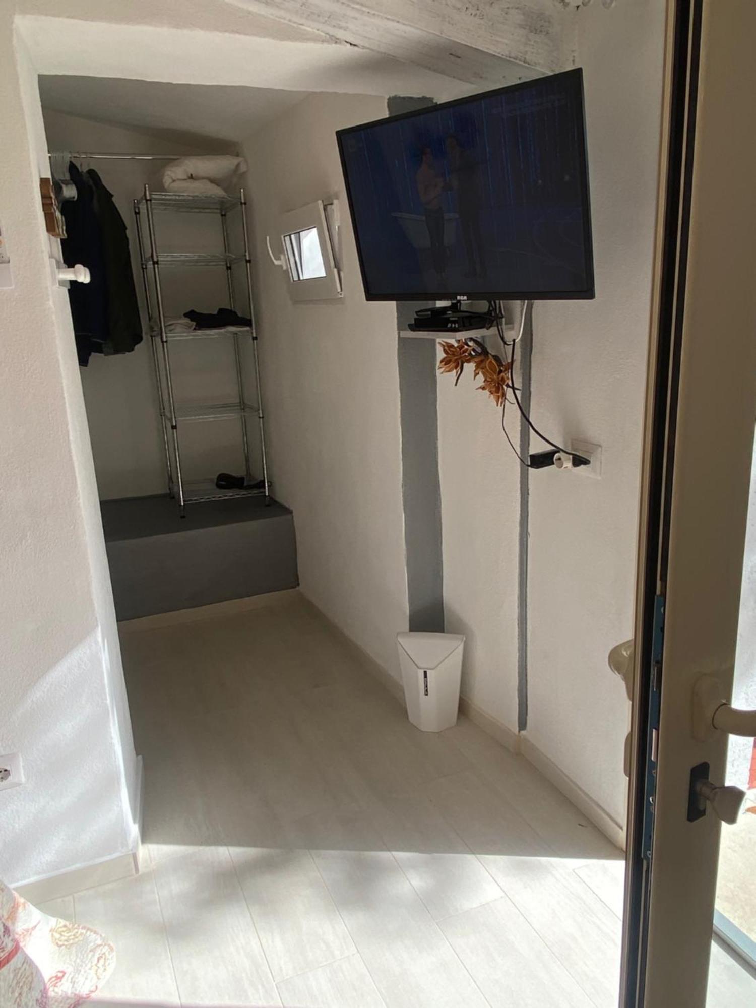 B&B Oltremare 카니지오네 외부 사진